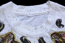 画像4: 90s タイガー アップリケ&ストーン装飾 ドロッピング アート コットンTシャツ 白 (4)