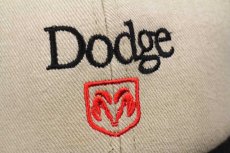 画像6: 90s USA製 Dodgeダッジ AMERICAN FARM BUREAU FEOERATION ロゴ刺繍 ツートン 切り替え コットンキャップ ベージュ×黒 (6)