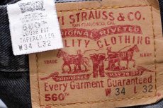画像6: 00s Levi'sリーバイス 560 ペンキ飛び ブラック デニムパンツ フェード W34 L32 (6)