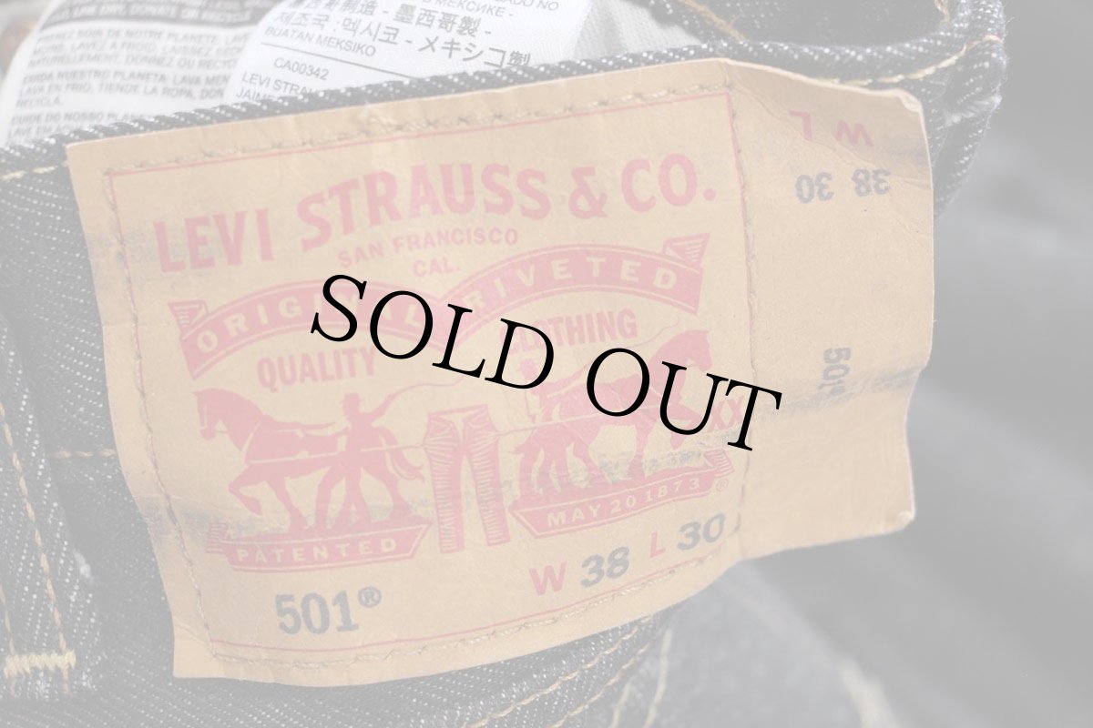 画像6: メキシコ製 Levi'sリーバイス 501 ブリーチ飛び 先染め ブラック デニムパンツ W38 L30 (6)