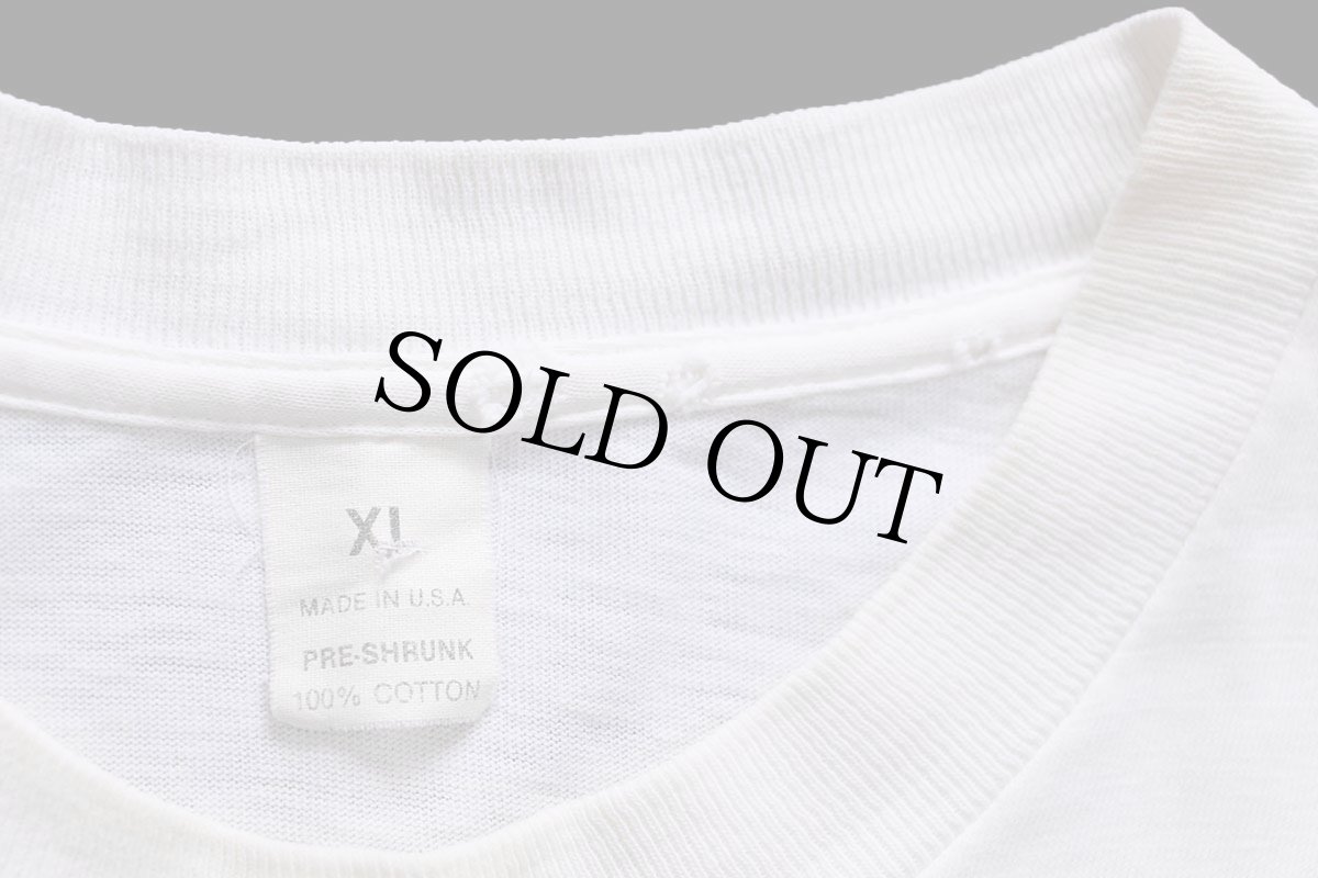 画像5: 80s USA製 Town & Country T&C Surf Designs Hawaii 陰陽 ロゴ 蛍光プリント コットンTシャツ ボロ 白 XL (5)