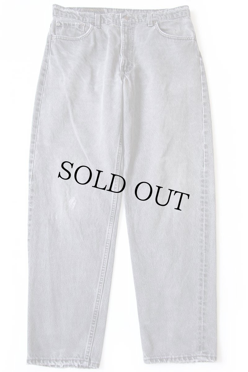 画像2: 90s USA製 Levi'sリーバイス 550 ダメージ ブラック デニムパンツ フェード W36 L30 (2)