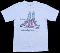 画像2: 90s USA製 In a Moment In the twinkling of an eye I COR15:52 スニーカー イラスト コットンTシャツ 白 L (2)