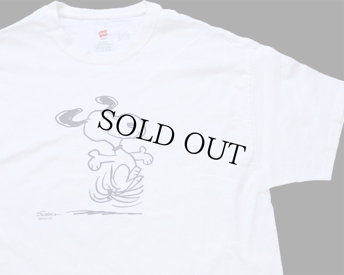 画像1: Hanes スヌーピー 染み込みプリント コットンTシャツ 生成り XL (1)