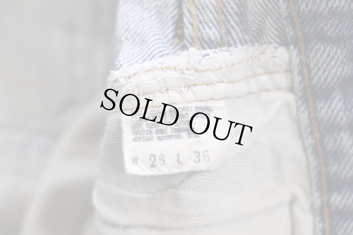 画像7: 70s USA製 Levi'sリーバイス 501 66後期 デニムパンツ ボロ W28 (7)