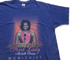 画像1: USA製 First Lady Michelle Obama MOM & CHIEF オバマ 大統領夫人 両面プリント コットンTシャツ 濃青 XL (1)