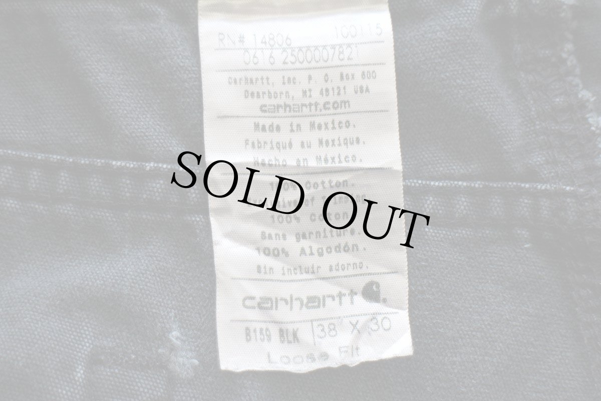 画像6: メキシコ製 carharttカーハート ペンキ飛び&ダメージ ライトダック地 ペインターパンツ ボロ 黒 フェード W38 L30 (6)