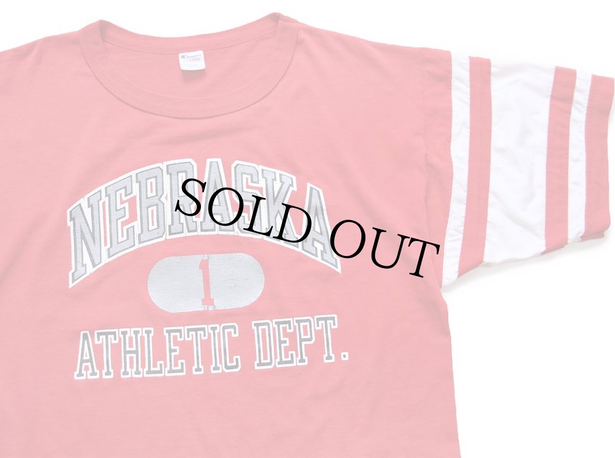 画像3: 80s USA製 Championチャンピオン NEBRASKA ATHLETIC DEPT. 三段中抜き ひび割れプリント フットボールTシャツ 赤 XL (3)