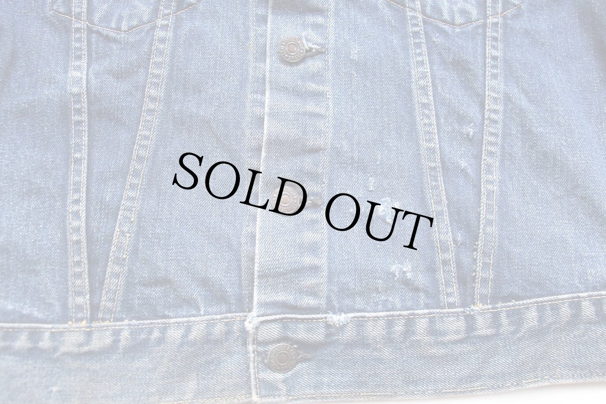 画像8: 60s USA製 LEVI'Sリーバイス 557 ダメージ リペア デニムジャケット★3rd (8)