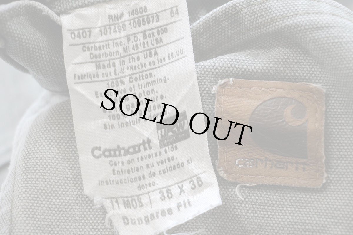 画像6: 00s USA製 carharttカーハート ペンキ飛び&ダメージ ダック地 ペインターパンツ ボロ モスグリーン フェード W36 L36 (6)