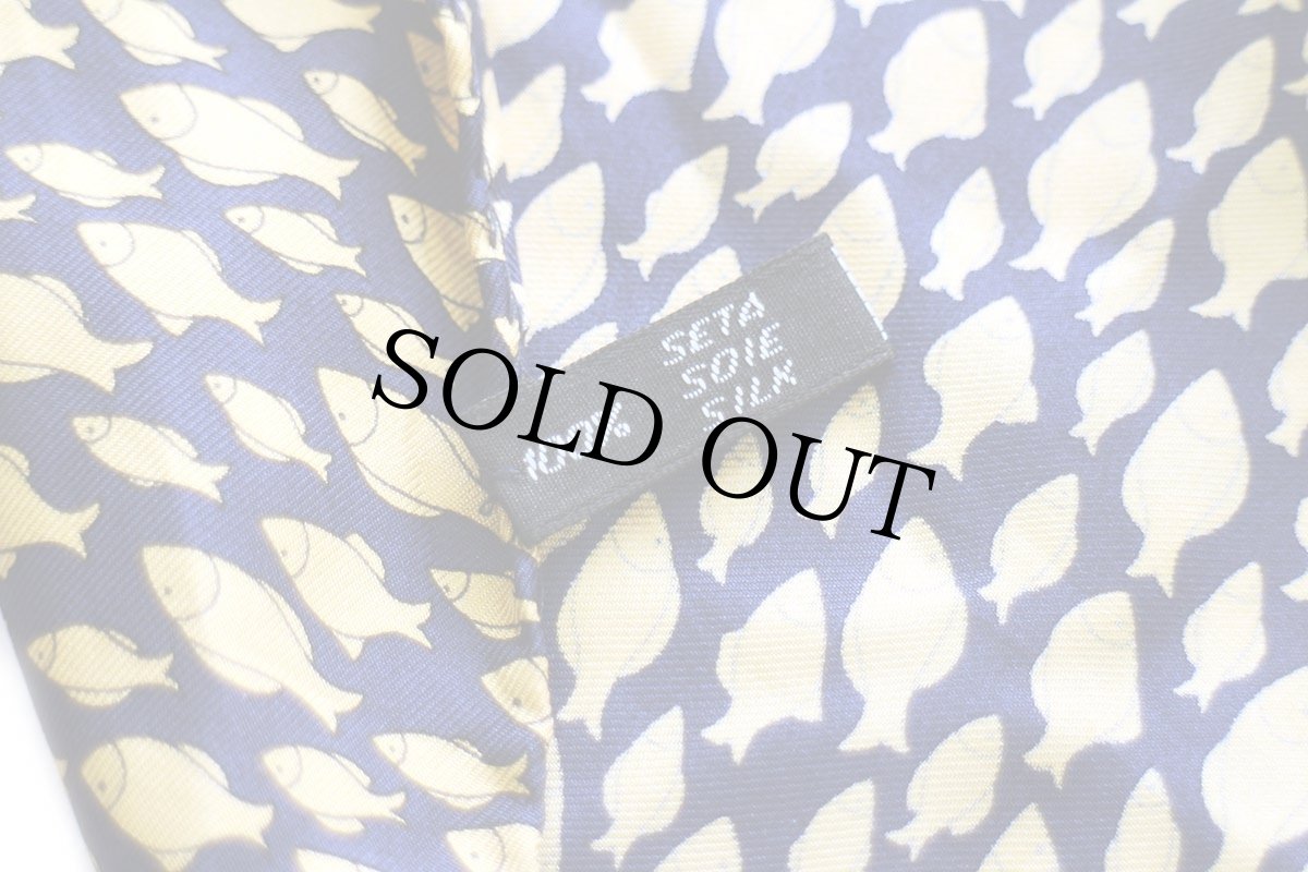 画像4: イタリア製 フィッシュ 総柄 アート シルク スカーフ (4)