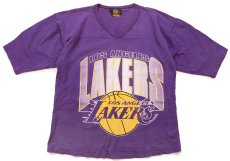 画像2: 90s USA製 NBA LOS ANGELES LAKERS レイカーズ Vネック コットンTシャツ 紫 L (2)