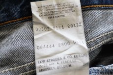 画像7: 00s ポーランド製 Levi'sリーバイス 501 デニムパンツ ヒゲ W29 L32★SDP4074 ユーロ (7)