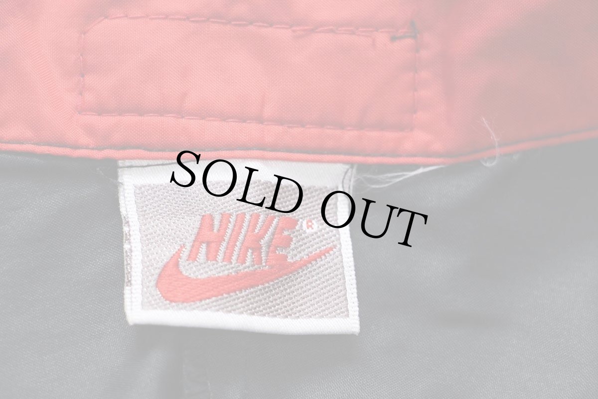 画像4: 90s NIKEナイキ ロゴ刺繍 マルチカラー 切り替え ナイロンジャケット★A (4)