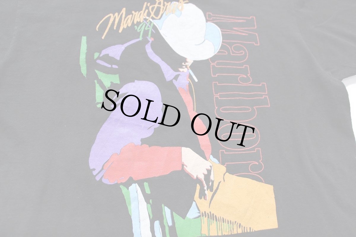 画像4: 90s USA製 Marlboro Mardi Gras '94 マルボロ カウボーイ アート ポケット付き コットンTシャツ 黒 XL (4)