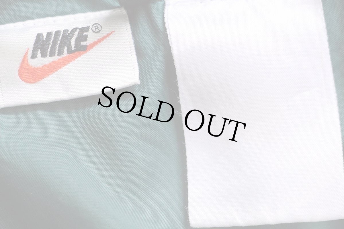 画像4: 90s NIKEナイキ ロゴ刺繍 マルチカラー 切り替え ナイロンジャケット (4)