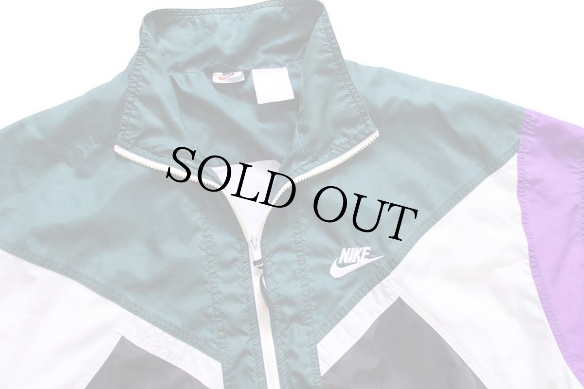 画像3: 90s NIKEナイキ ロゴ刺繍 マルチカラー 切り替え ナイロンジャケット (3)