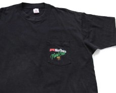 画像3: 90s USA製 Marlboro Mardi Gras '94 マルボロ カウボーイ アート ポケット付き コットンTシャツ 黒 XL (3)