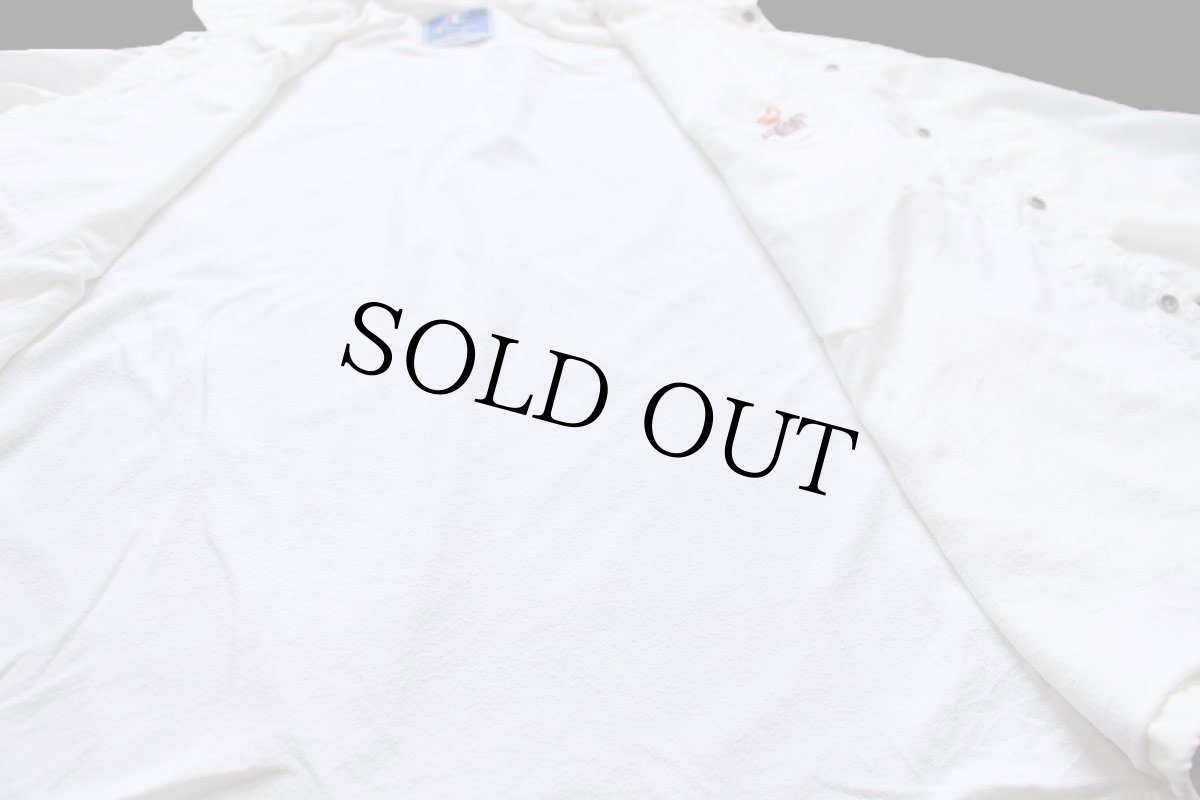 画像5: 90s USA製 Championチャンピオン VIRGINIA TECH 刺繍 ナイロン コーチジャケット 白 L (5)