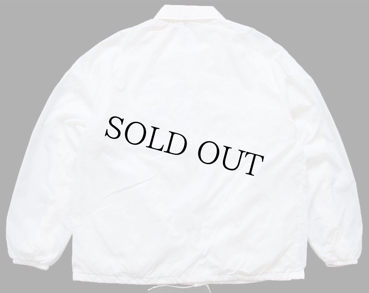 画像2: 90s USA製 Championチャンピオン VIRGINIA TECH 刺繍 ナイロン コーチジャケット 白 L (2)