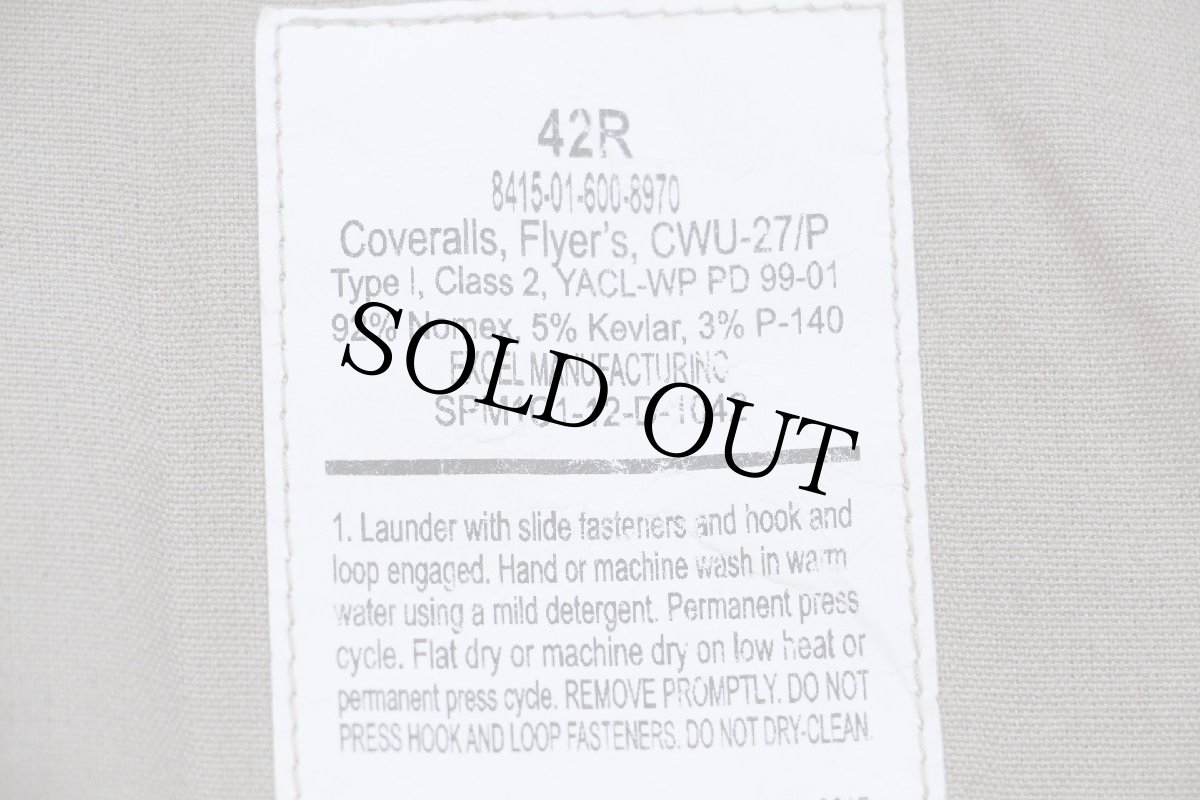 画像6: 12 米軍 CWU-27/P カバーオール NOMEX フライトスーツ タン 42R★つなぎ (6)