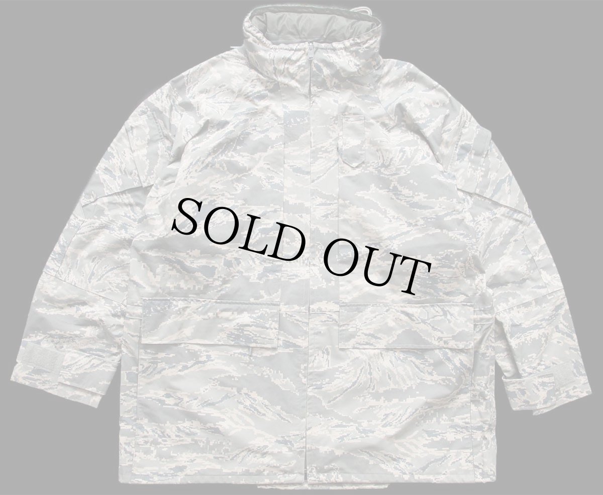 画像1: 00s USA製 米軍 USAF APECS ABU デジタル タイガーカモ GORE-TEX ゴアテックスパーカー L-L (1)