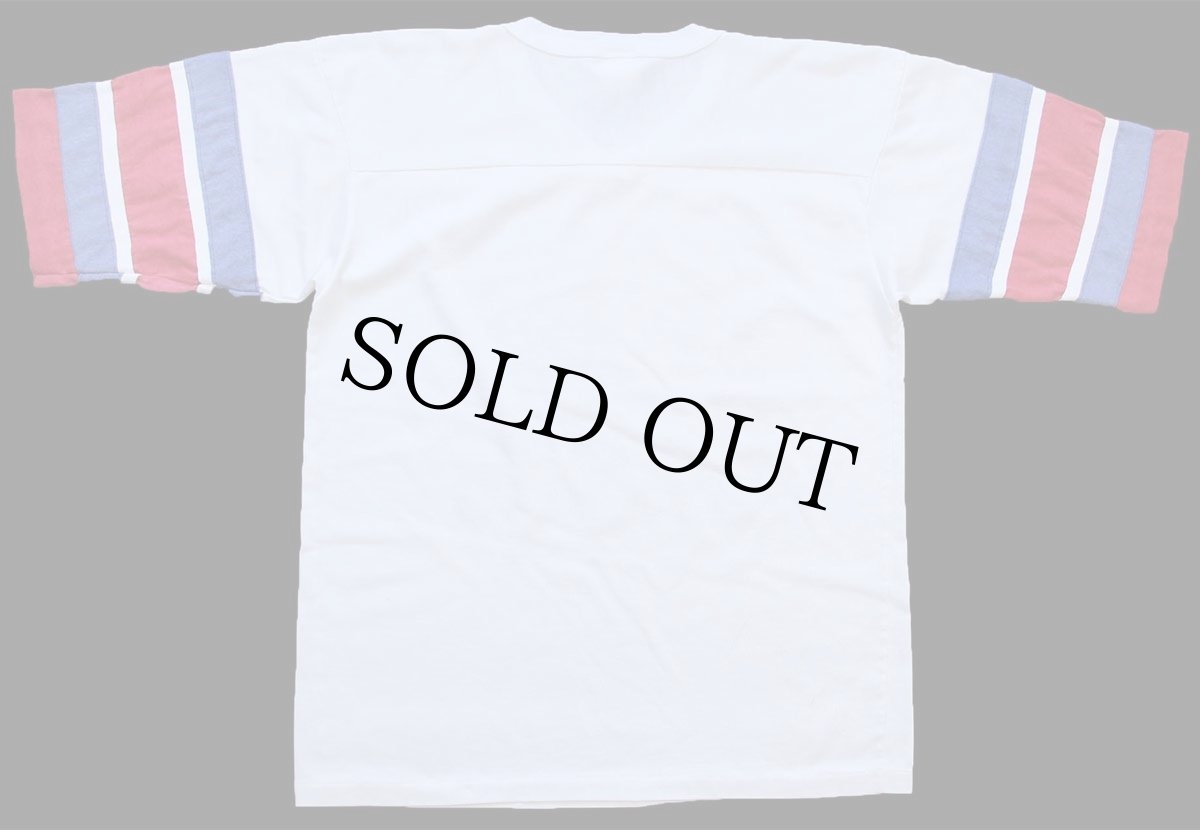 画像2: 80s USA製 NFL NEW ENGLAND PATRIOTS アメフト Vネック コットン×ナイロン フットボールTシャツ 白 L (2)