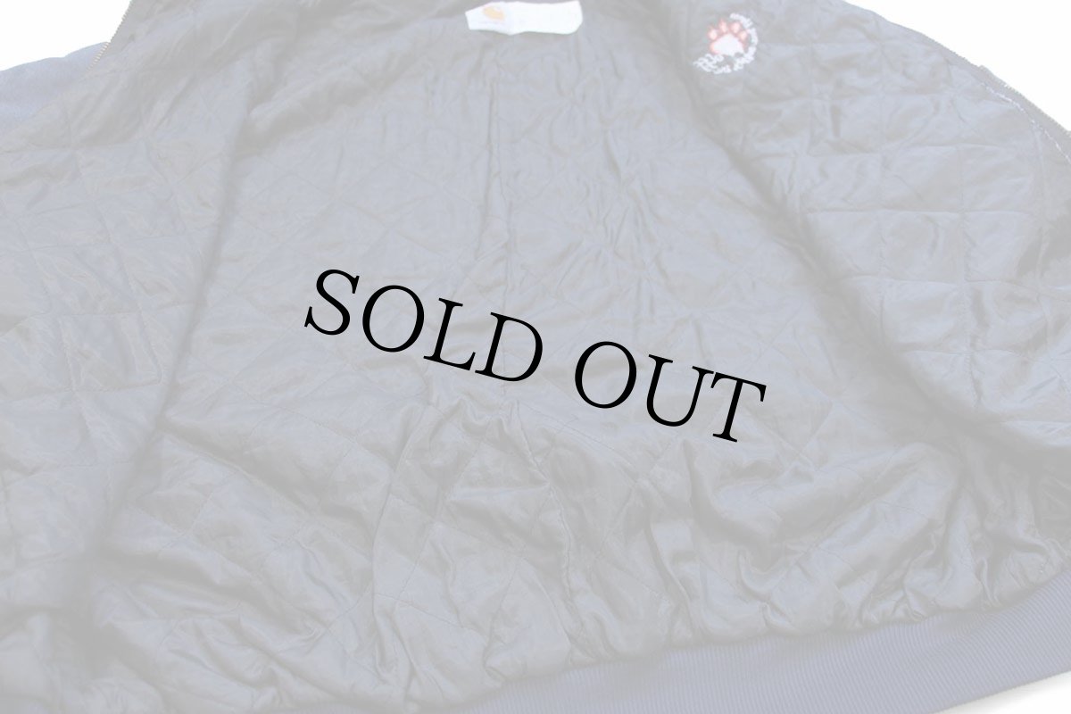 画像6: 90s USA製 carharttカーハート 刺繍入り キルティングライナー ダック地 アクティブジャケット パーカー 紺 フェード XL (6)