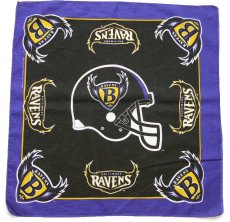 画像1: 90s USA製 NFL BALTIMORE RAVENS アメフト ロゴ コットン バンダナ 黒×青紫 (1)