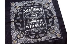 画像2: 90s USA製 JACK DANIEL'S OLD No.7 ジャックダニエル ロゴ バンダナ 黒 (2)