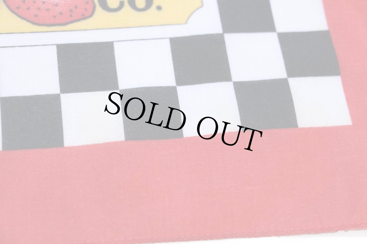 画像4: 90s USA製 APPLE CARROT SQUASH GEORGIA STRAWBERRIES チェッカー バンダナ (4)