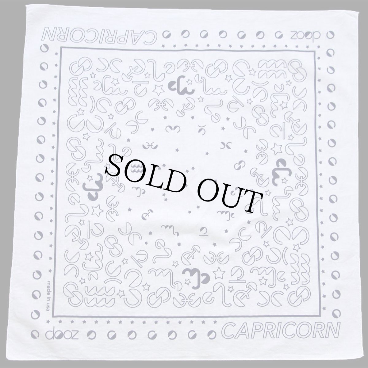 画像1: 90s USA製 CAPRICORN コットン バンダナ 白 (1)