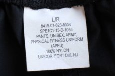 画像6: 15 米軍 U.S.ARMY ロゴ刺繍 APFU トレーニング ナイロンパンツ 黒 L/R★94 IPFU (6)