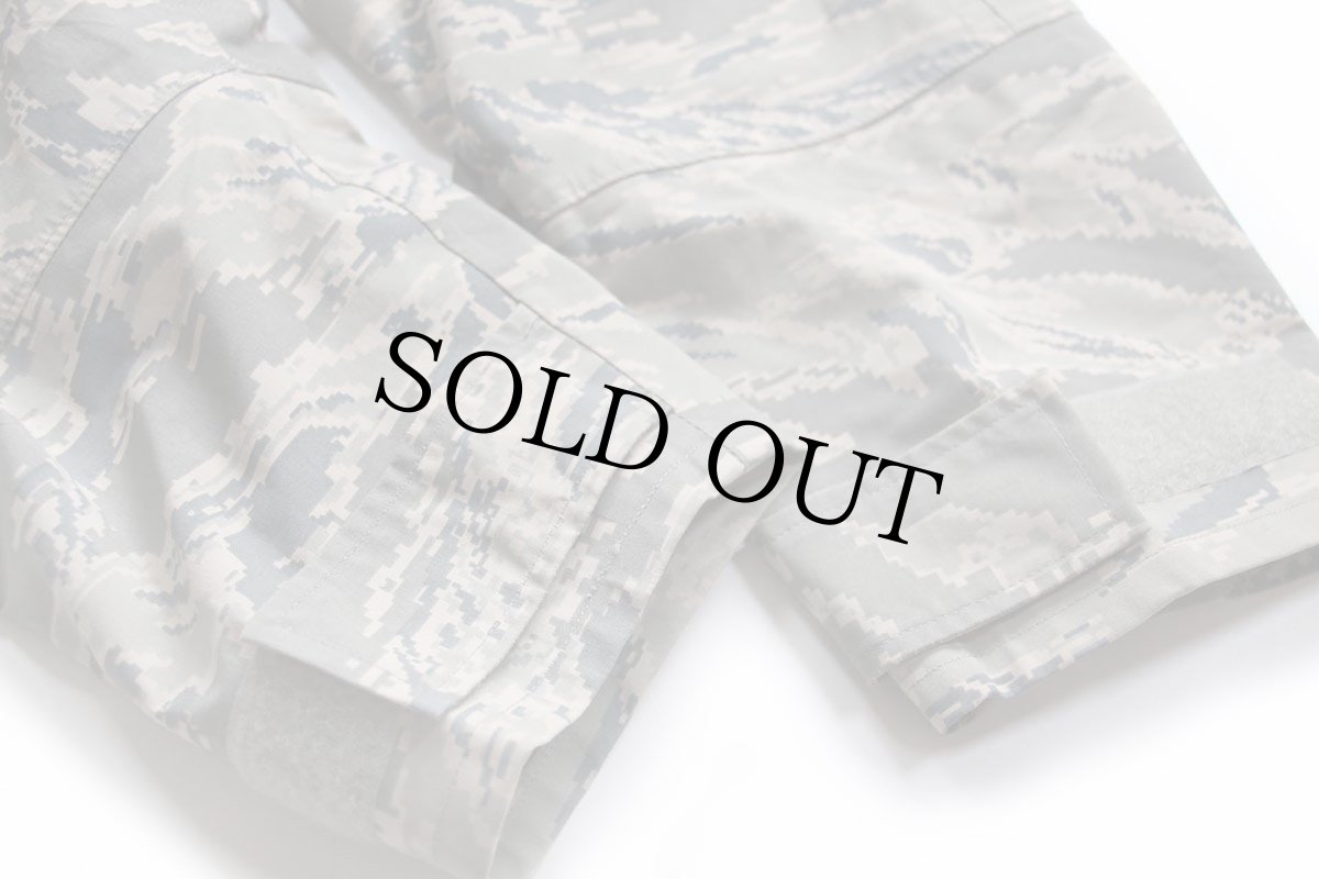 画像6: デッドストック★00s 米軍 USAF APECS ABU デジタル タイガーカモ GORE-TEX ゴアテックスパーカー L-R★13 (6)