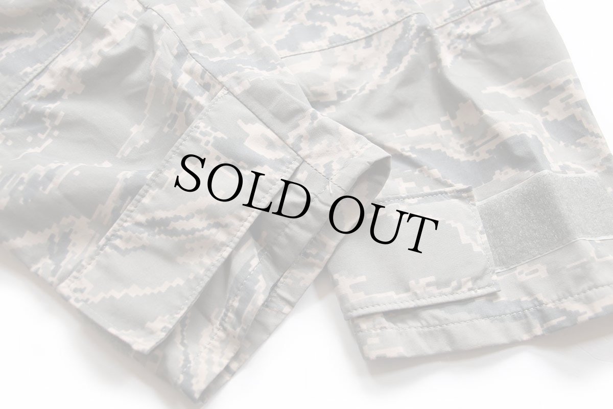 画像7: デッドストック★00s 米軍 USAF APECS ABU デジタル タイガーカモ GORE-TEX ゴアテックスパーカー S-S★11 (7)