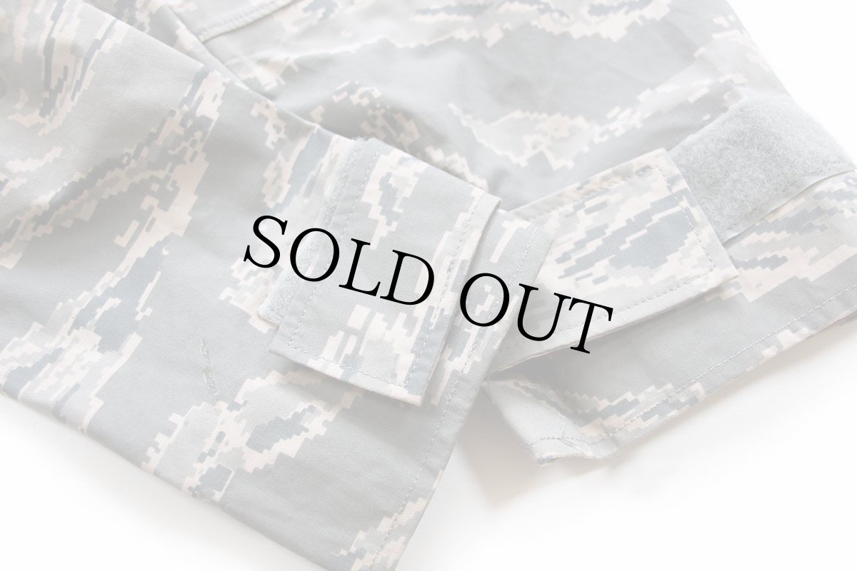 画像6: 00s 米軍 USAF APECS ABU デジタル タイガーカモ GORE-TEX ゴアテックスパーカー L-R★14 (6)