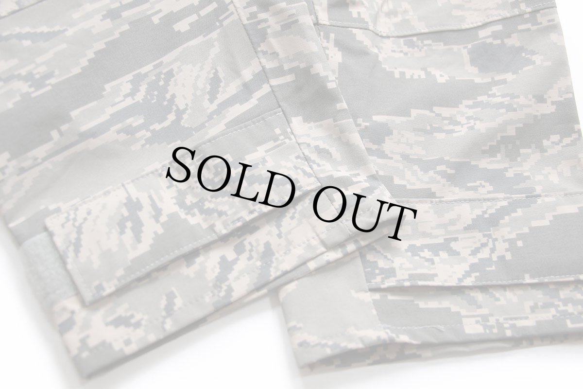 画像6: デッドストック★00s 米軍 USAF APECS ABU デジタル タイガーカモ GORE-TEX ゴアテックスパーカー S-R★08 (6)