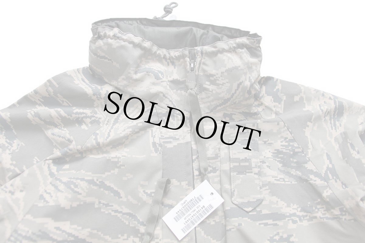 画像3: デッドストック★00s 米軍 USAF APECS ABU デジタル タイガーカモ GORE-TEX ゴアテックスパーカー S-R★03 (3)