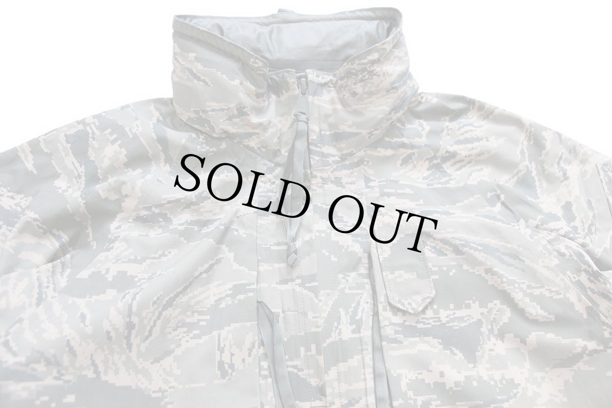 画像3: 00s 米軍 USAF APECS ABU デジタル タイガーカモ GORE-TEX ゴアテックスパーカー L-R★14 (3)