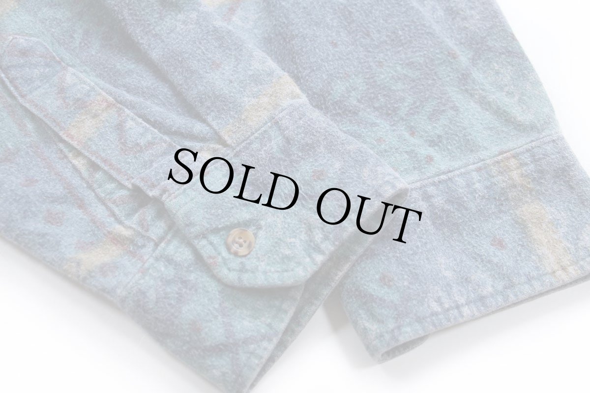 画像6: 90s USA製 L.L.Bean フォークロア柄 ボタンダウン コットン シャモアクロスシャツ XL (6)