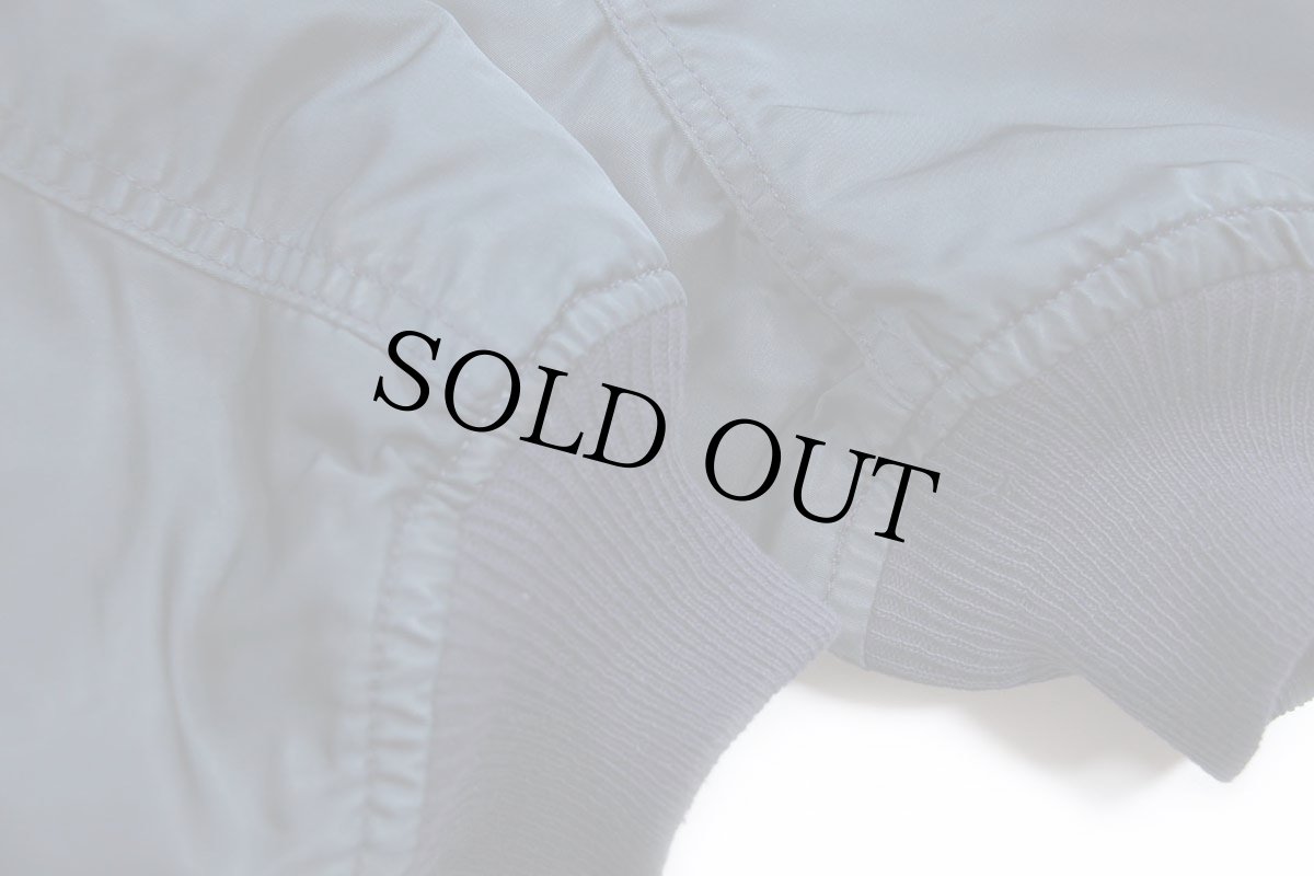 画像8: 90s USA製 ALPHAアルファ パッチ付き MA-1 フライトジャケット 紺 XXL★特大 (8)