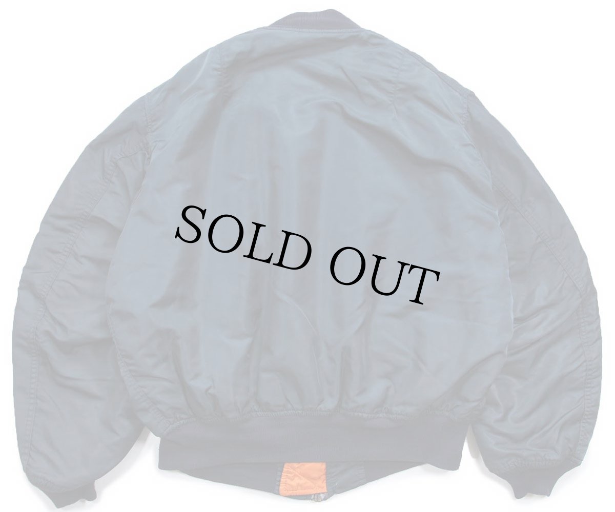 画像2: 90s USA製 ALPHAアルファ パッチ付き MA-1 フライトジャケット 紺 XXL★特大 (2)