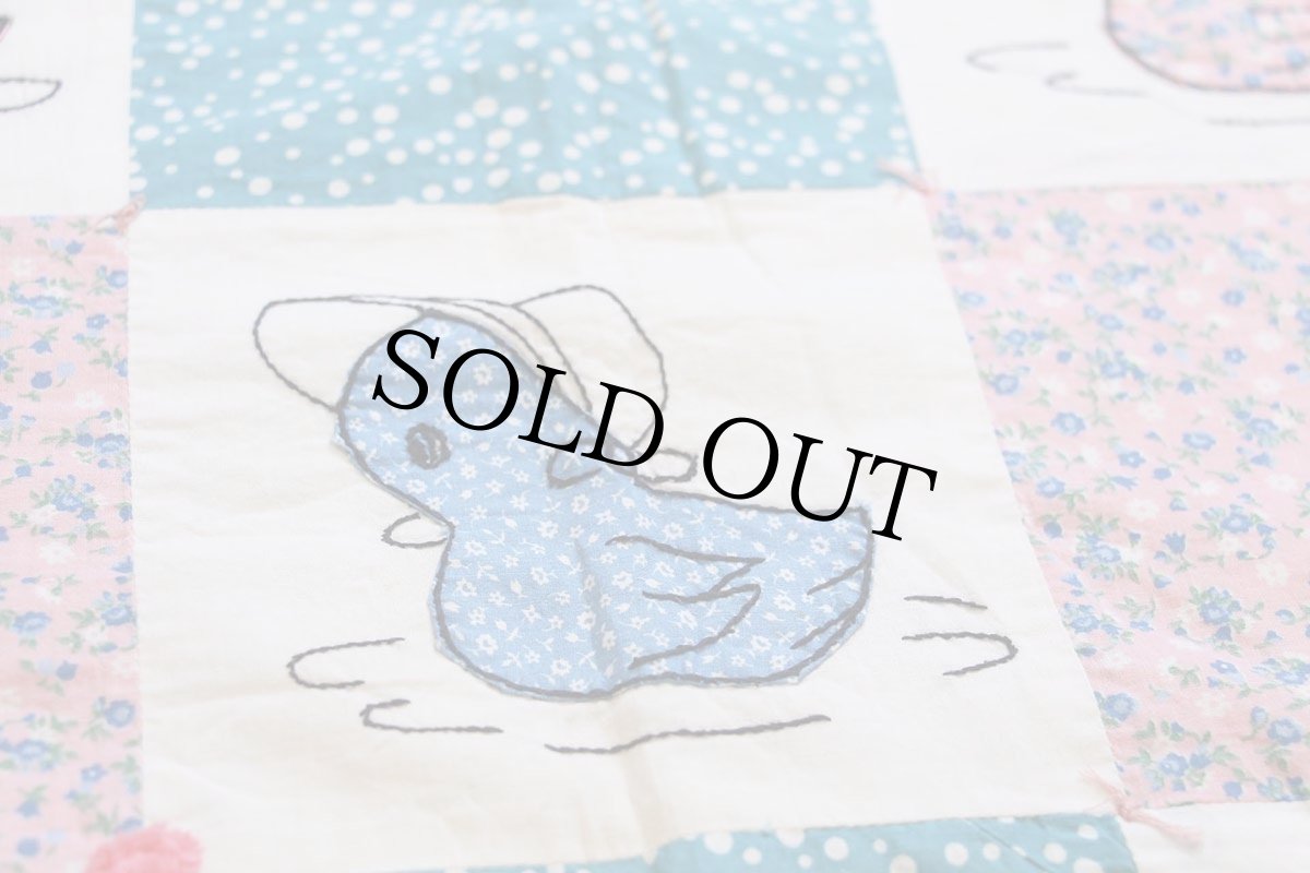 画像5: ビンテージ ハンドメイド 小花柄×小鳥×ランダムドット柄 パッチワーク キルトラグ (5)