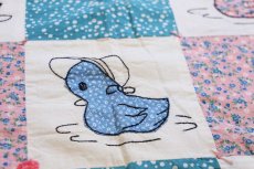 画像5: ビンテージ ハンドメイド 小花柄×小鳥×ランダムドット柄 パッチワーク キルトラグ (5)