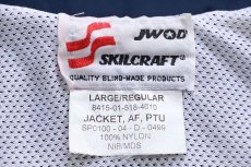 画像4: 00s 米軍 U.S.AIR FORCE ロゴ刺繍 PTU トレーニング ナイロンジャケット 紺 L-R★IPFU (4)