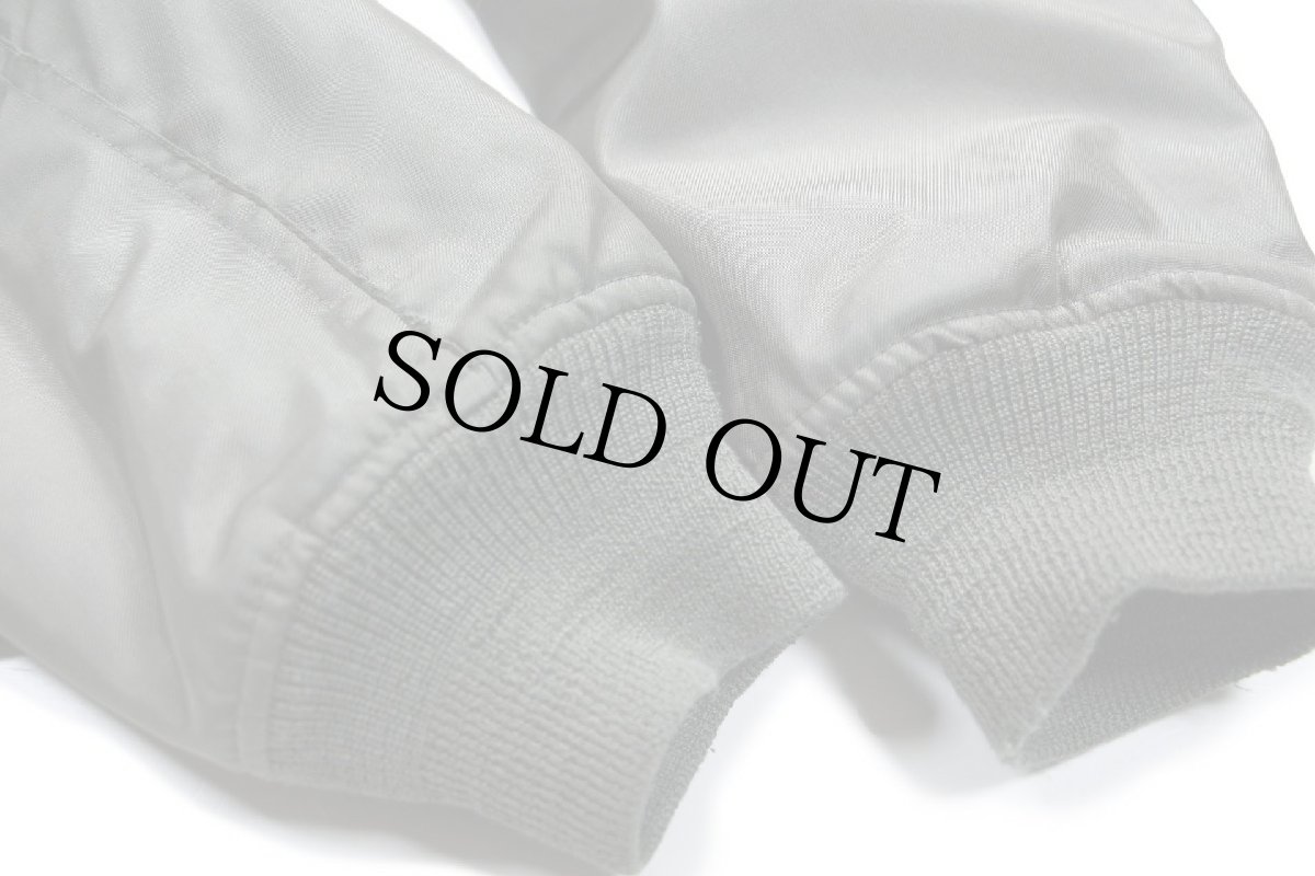 画像8: 80s 米軍 USAF CWU-36/P フライトジャケット 初期型 セージグリーン フェード M (8)