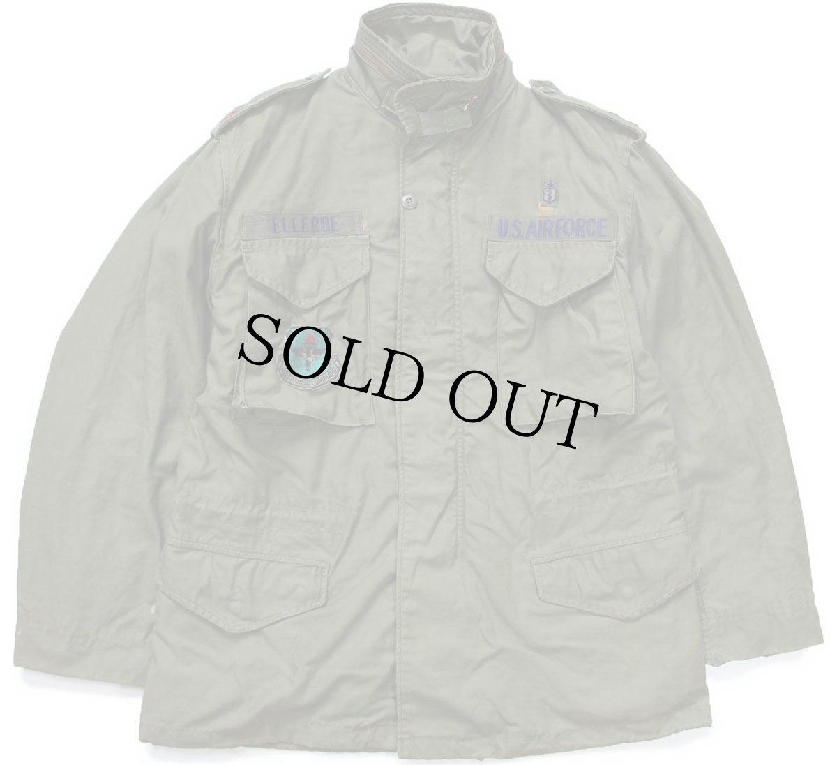 画像1: 80s 米軍 U.S.AIR FORCE パッチ付き M-65 フィールドジャケット オリーブグリーン M-R★ALPHAアルファ (1)