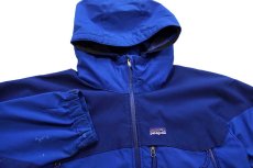 画像3: 00s patagoniaパタゴニア Dimension Jacket ペンキ飛び ツートン ストレッチ ソフトシェルパーカー 青×紺 M (3)