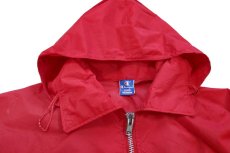 画像3: 90s USA製 Championチャンピオン PATCHOGUE-MEDFORD 12 RAIDERS 両面プリント ナイロンジャケット 赤 (3)