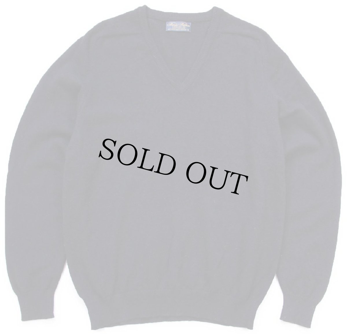 画像1: 90s 英国製 BROOKS BROTHERSブルックスブラザーズ 無地 Vネック サドルショルダー ラムウールニット セーター 黒 M (1)